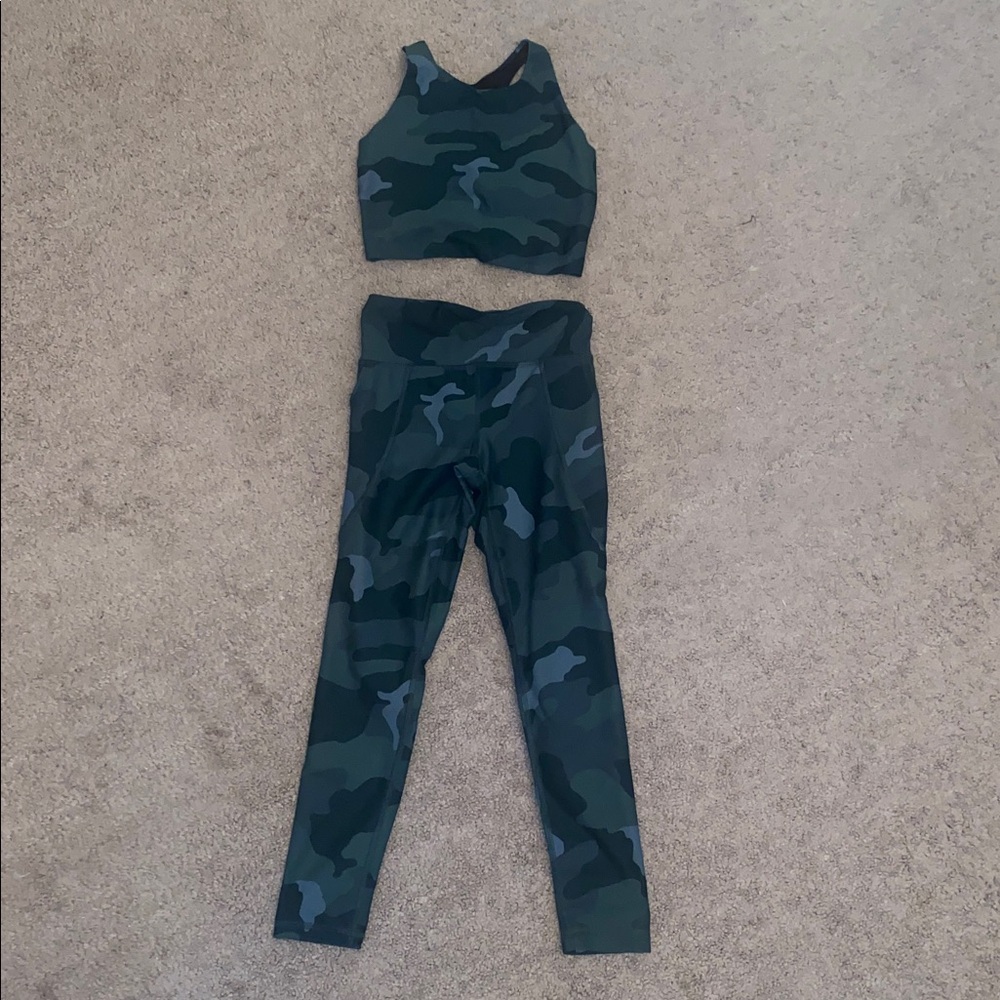 Old Navy Active Green Camo Set